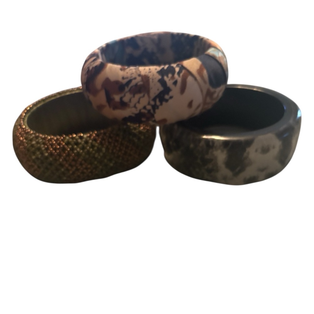Set of Three Patterned Bracelets - Picture 5 of 5